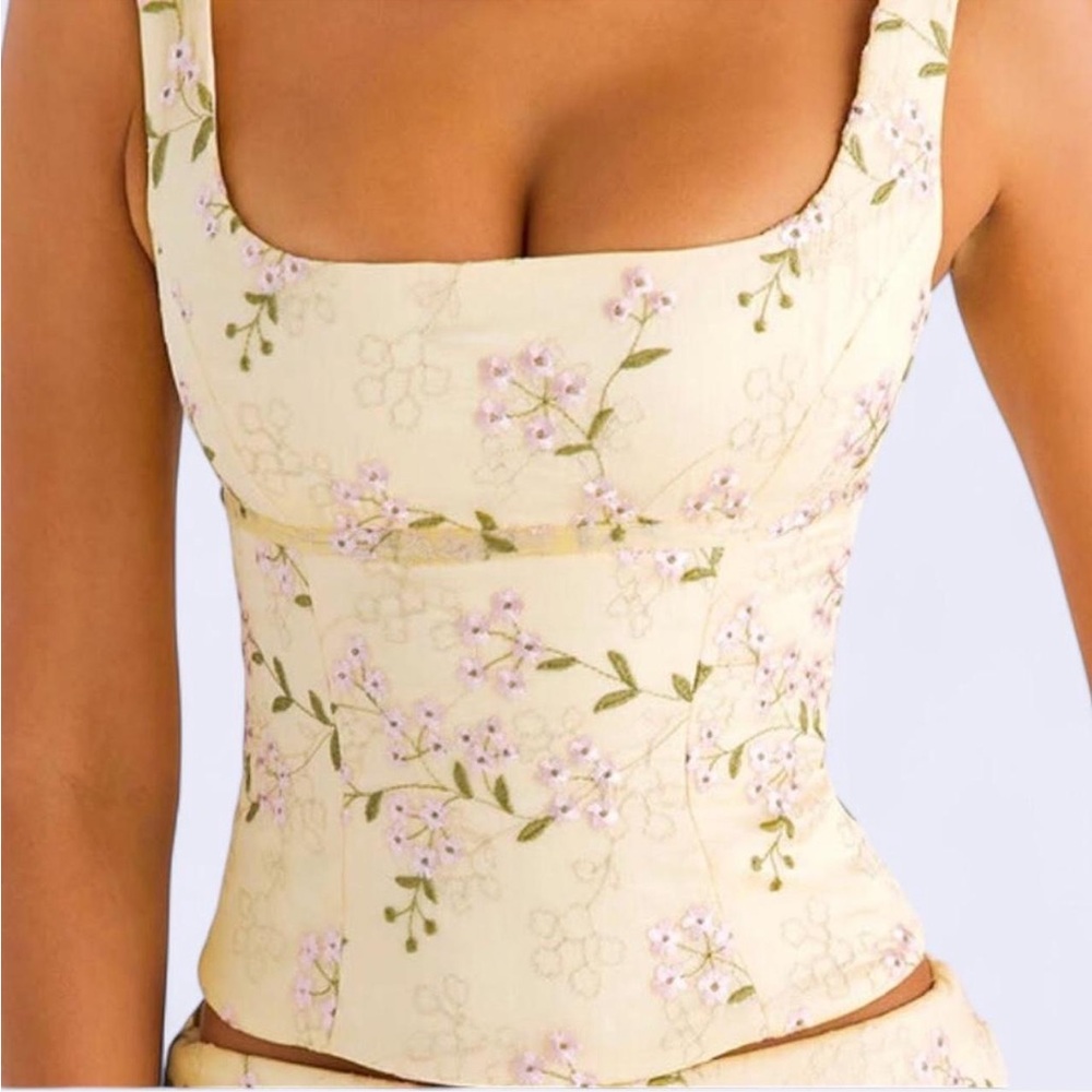 Mistress rocks lemon yellow embroidered top